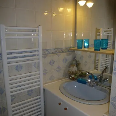 Holiday home Le Du Porche *